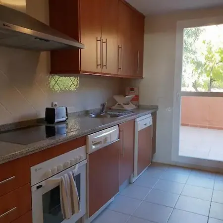 Superior 2 Bed Apartment *